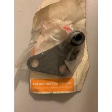 BRACKET,CHAIN GUIDE PLATE - RM250 84-85